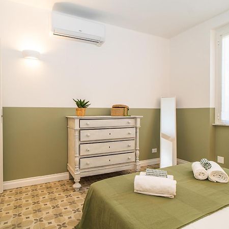 H H Moneglia Il Vicolo Appartement Buitenkant foto