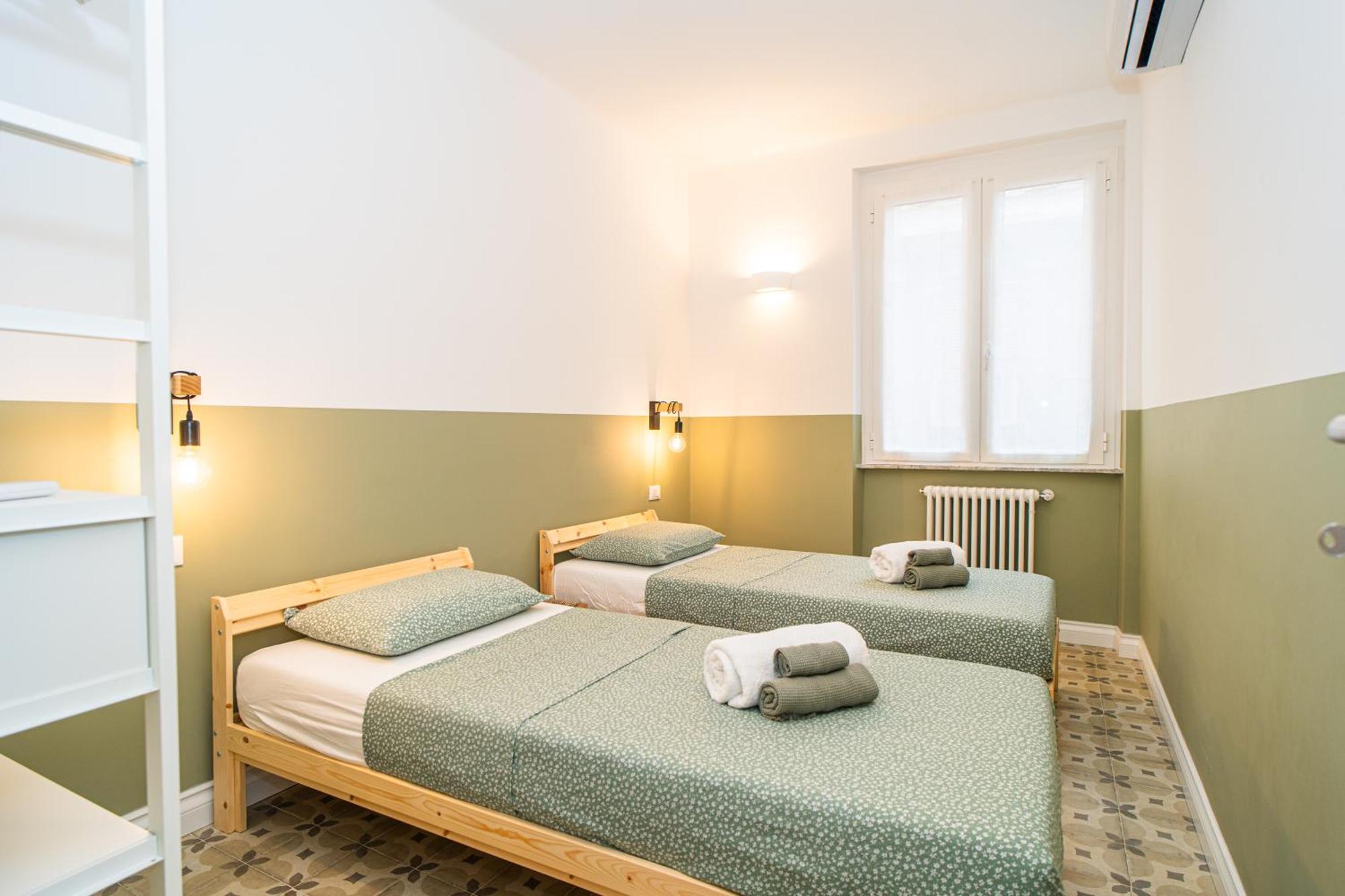 H H Moneglia Il Vicolo Appartement Buitenkant foto